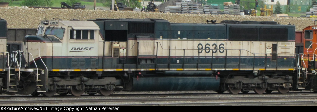 BNSF 9636